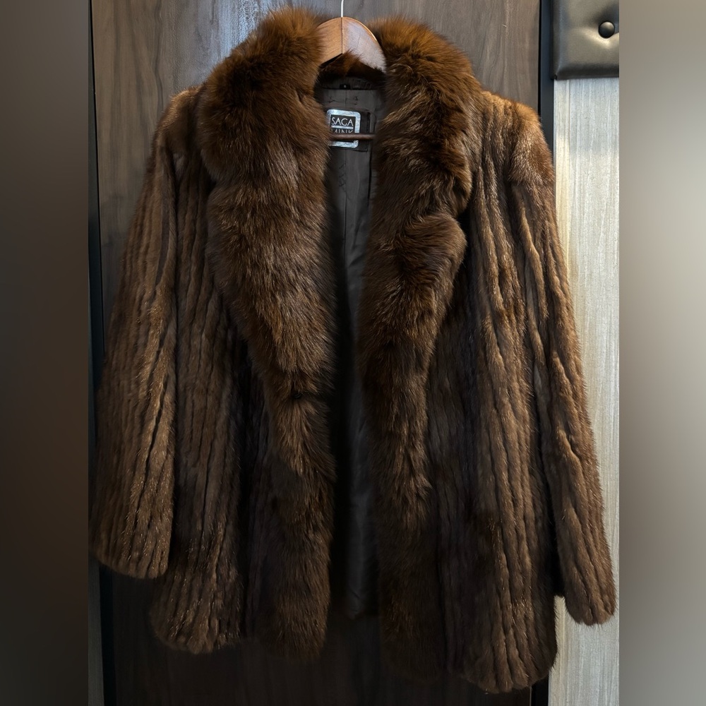 Saga Furs Mink Fur Coat. Women’s size 8